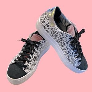 P448 Thea Low Top sneakers